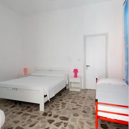 Apartment Fronte Mare E